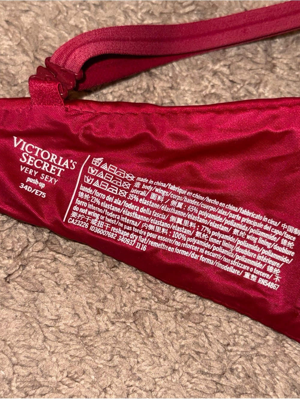 Victoria's Secret Very Sexy Red Satin Push-Up Bra - Picture 4 of 4